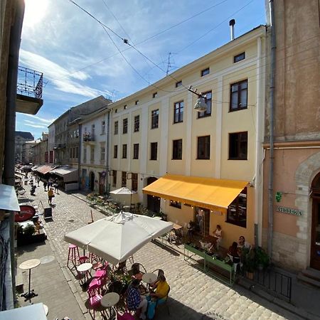 Homelike Apartment Lviv Ngoại thất bức ảnh