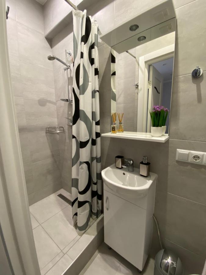 Homelike Apartment Lviv Ngoại thất bức ảnh